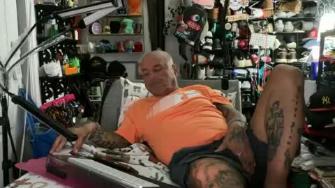 hotstuff775616 online show from July 1, 2:42 am