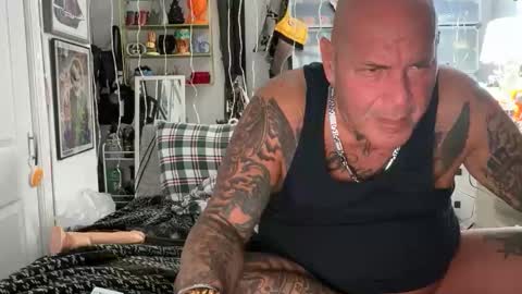 hotstuff775616 online show from November 19, 3:06 am