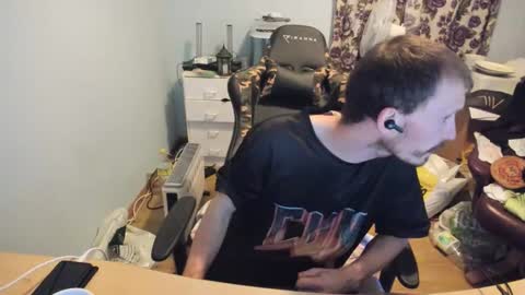 hot online show from October 17, 5:06 pm