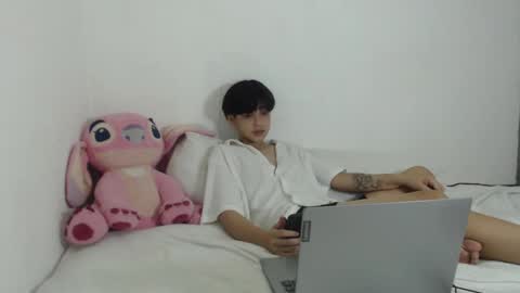 hott_cute69 online show from December 10, 8:51 am