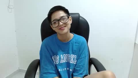 hott_cute69 online show from November 8, 9:12 am