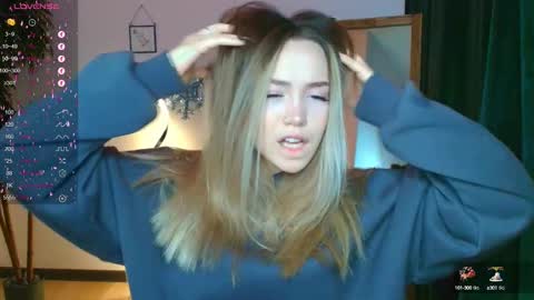 hello Im Eva online show from January 3, 8:32 am