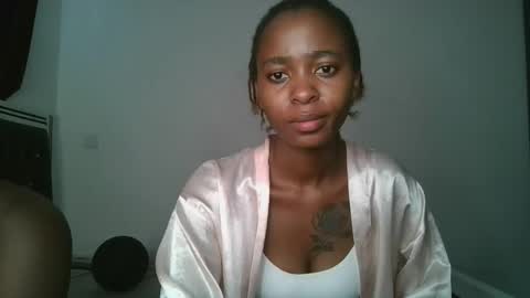 hottie_mistie online show from April 12, 9:13 am