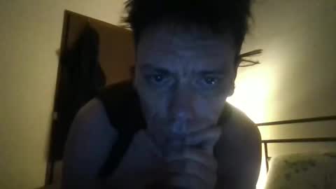 Hottnready4u online show from December 14, 4:57 pm