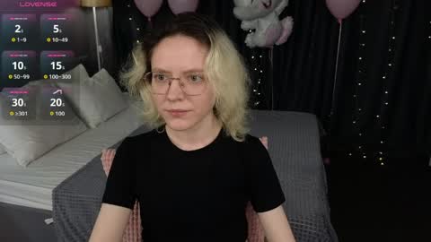 Kori online show from April 7, 5:42 am