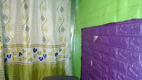 zeah online show from November 13, 7:55 am