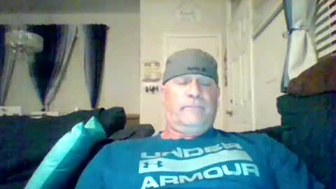 hotyummycock69 online show from April 11, 2:05 am