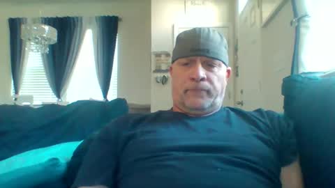 hotyummycock69 online show from February 10, 1:36 pm