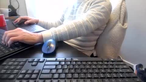 hoverday online show from March 17, 12:32 pm