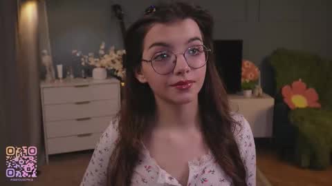 Diane online show from November 16, 7:16 pm