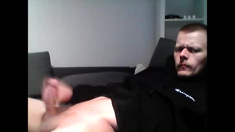 hubikush22 online show from December 18, 7:52 pm