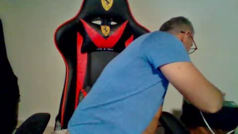huge__cumshot online show from July 13, 4:43 pm