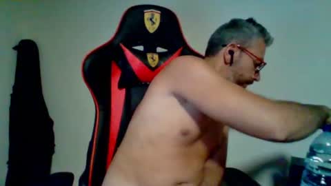 huge__cumshot online show from July 29, 5:46 pm