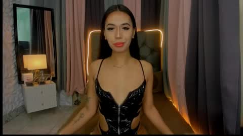 Snapshot of hugeirish2003 chatting on January 4, 4:22 pm Irish online show from January 4, 4:22 pm