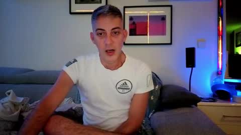 Hugo online show from November 3, 10:44 pm