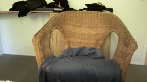 Fit hung nude online show from October 20, 1:54 am