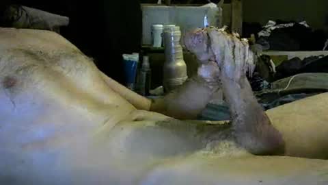 hungchris25 online show from November 27, 4:36 pm