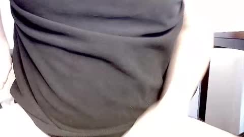 hungnuncutboy online show from February 24, 2:15 pm