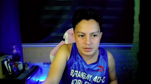 hunk_danny online show from July 9, 11:53 pm