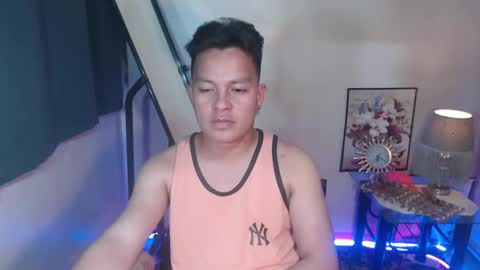 hunk_danny online show from March 2, 11:31 pm