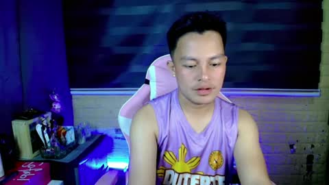 hunk_danny online show from July 6, 10:12 pm
