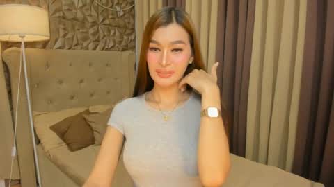 hunkhomerontop online show from June 2, 9:11 am