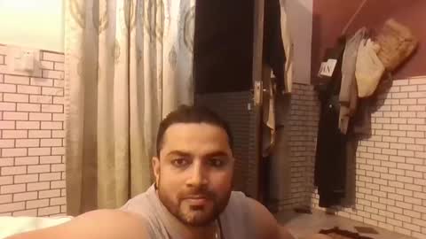 hunkster102 online show from March 24, 2:23 pm