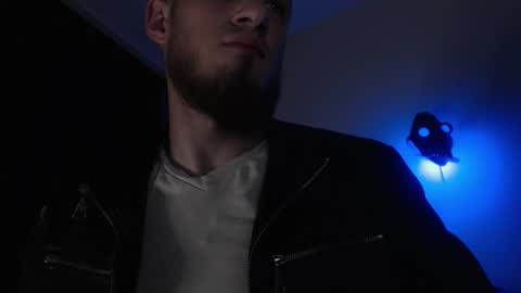  I AM NOT A DIRECTOR I AM THE BOSS            KINGDADDYSIRSTR8ALPHAMASTER online show from October 26, 5:34 pm