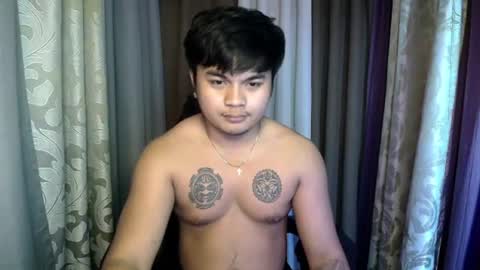 hunkyzeus online show from July 7, 1:59 pm
