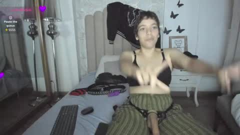 hunter exe  online show from April 18, 6:59 am