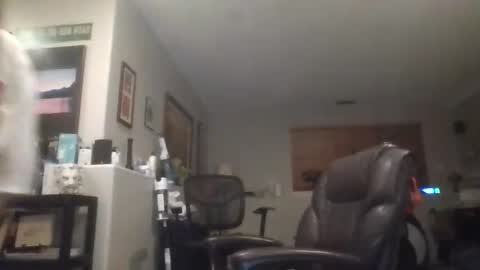 hvnter_fox online show from June 6, 9:04 am
