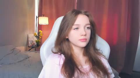 Lily online show from July 3, 7:24 am