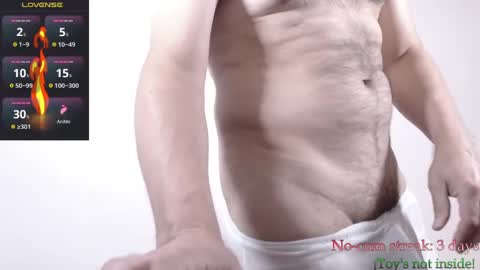 Andrew online show from October 1, 6:51 pm