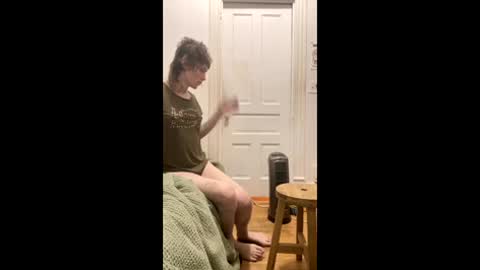 hydropussy123 online show from December 17, 9:05 am