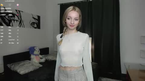 Kate online show from October 10, 2:23 pm