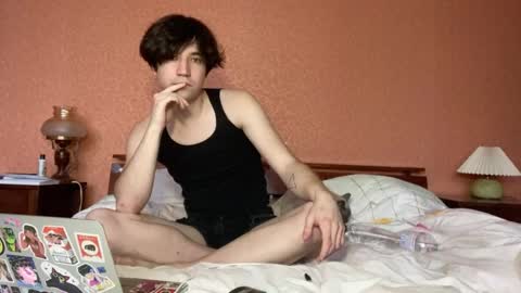 hypomania online show from January 26, 1:04 pm