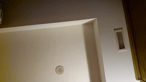 hzawadi020 online show from January 18, 12:08 am