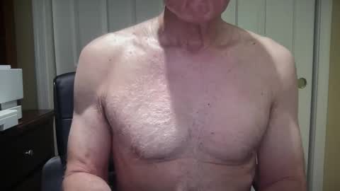 The Talented Mr. DILFy online show from April 15, 4:21 pm