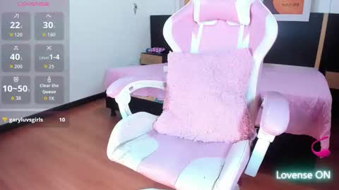 karoll online show from October 8, 9:32 pm