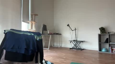 Olive online show from February 9, 10:01 pm