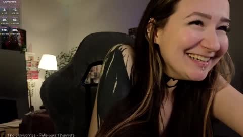 Snapshot of iam_meg chatting on December 6, 11:39 am Meg  online show from December 6, 11:39 am