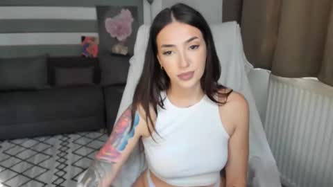 Baby Gal online show from September 26, 7:49 am