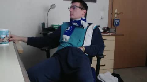 iamachim online show from February 15, 7:51 am