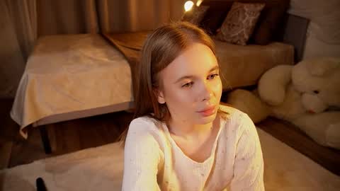 Claire online show from November 28, 5:20 pm