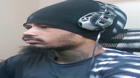 iamjohnny4u online show from December 17, 3:19 pm