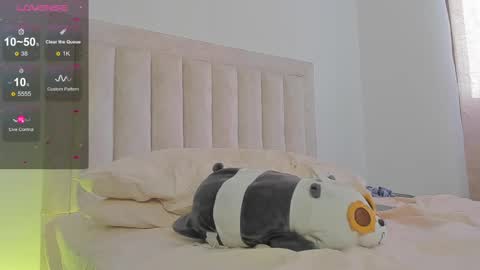 Juliiiiian online show from March 1, 2:34 pm