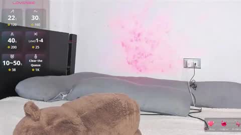 Lara online show from November 14, 10:22 pm