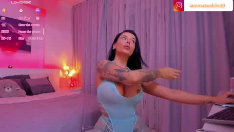 Maze online show from December 4, 3:06 am