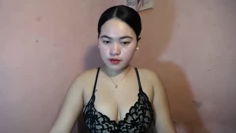 nany online show from December 8, 5:28 am