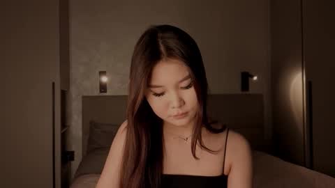 iamyuki_ online show from October 22, 6:42 pm